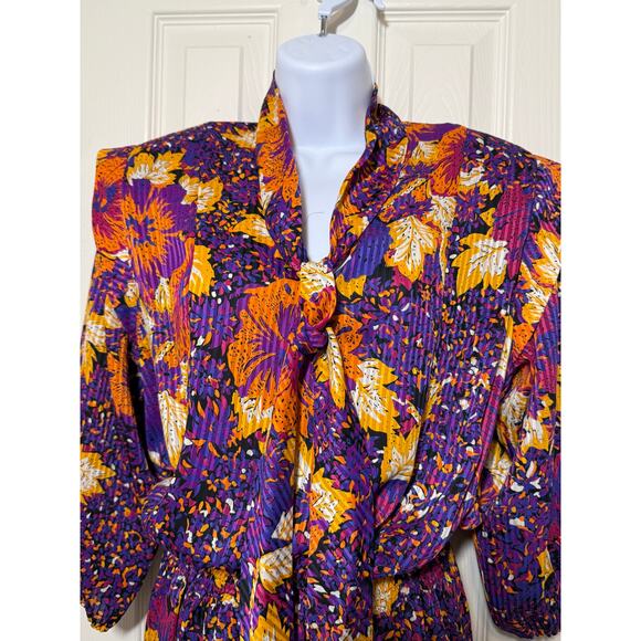 Vintage 80s Mystic Dress M – Bold Floral Pleated Midi w/ Shoulder Pads Belted - Picture 3 of 9